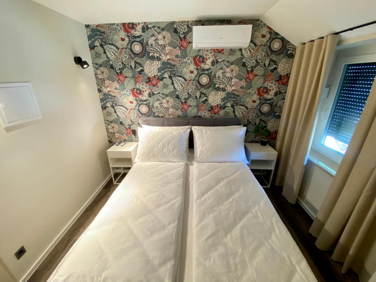 Boutique Hotel Zbilje エクステリア 写真