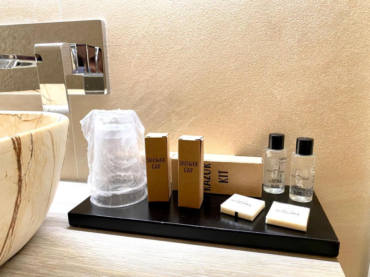 Boutique Hotel Zbilje エクステリア 写真