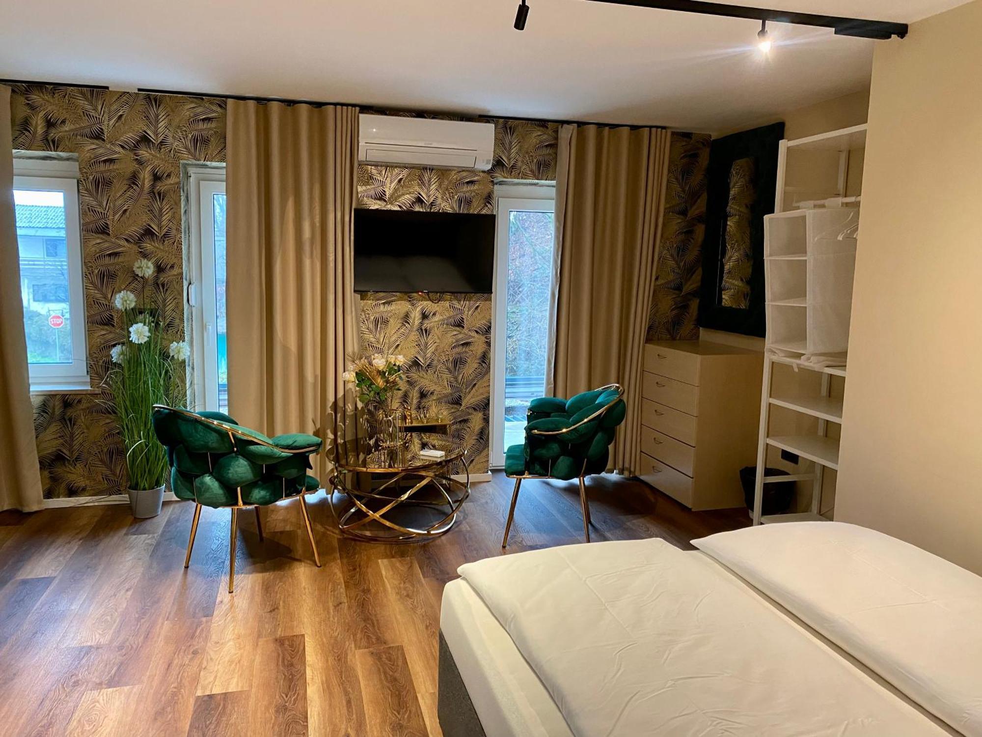 Boutique Hotel Zbilje エクステリア 写真